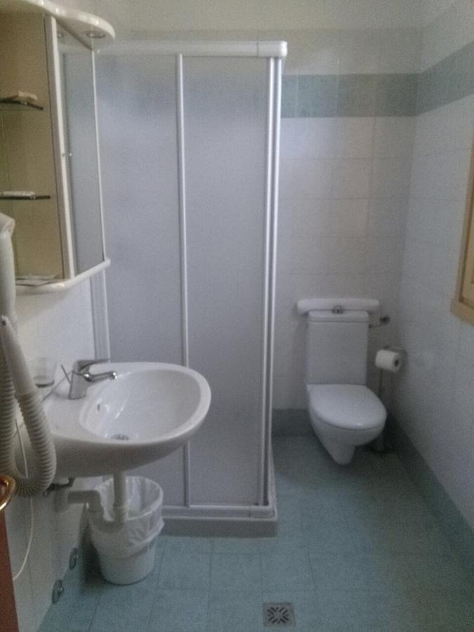 Hotel Illi Марина-ді-Масса Екстер'єр фото